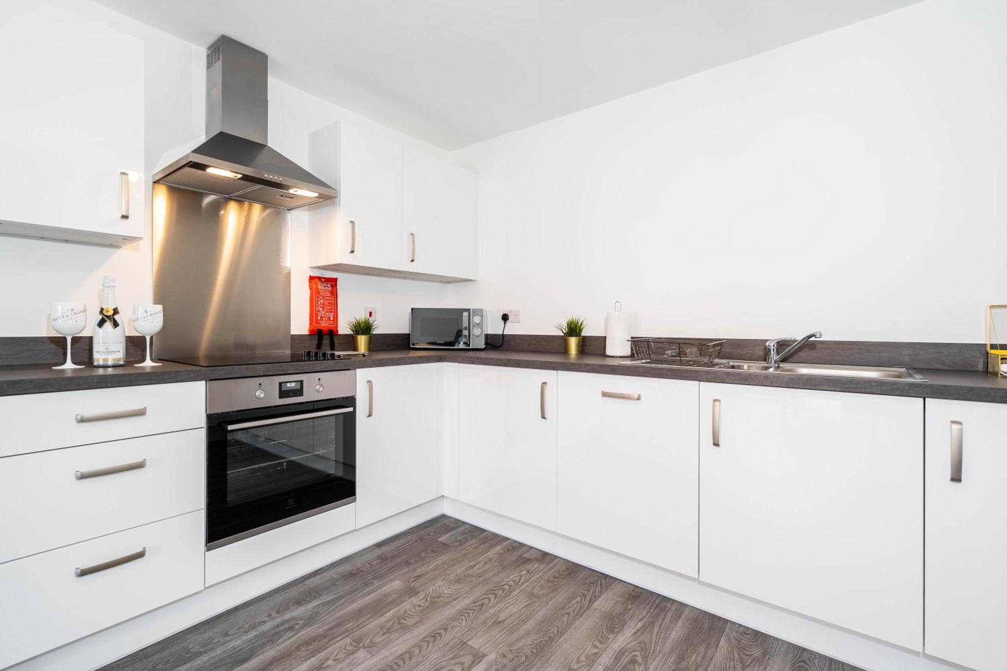 Luxury Apartment - Twin Beds - Selly Oak - Off-Street Parking - Free Netflix & Wifi - Top Rated 9Cc Μπέρμιγχαμ Εξωτερικό φωτογραφία